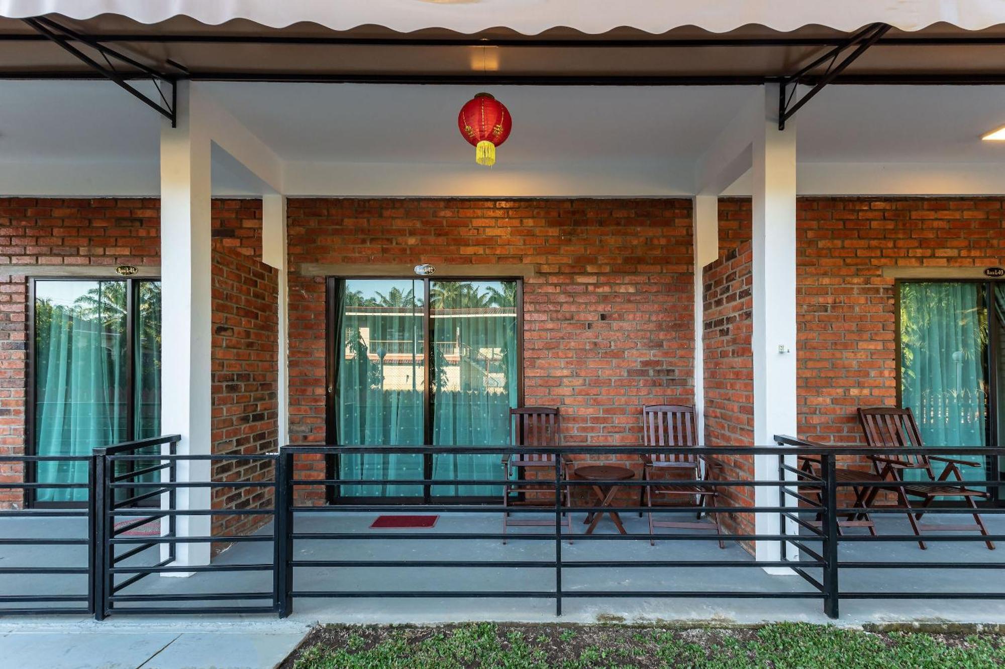 Oyo 90149 Pua Family Semporna Hotel Ngoại thất bức ảnh