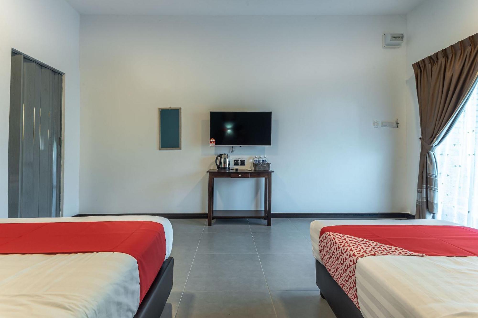 Oyo 90149 Pua Family Semporna Hotel Ngoại thất bức ảnh