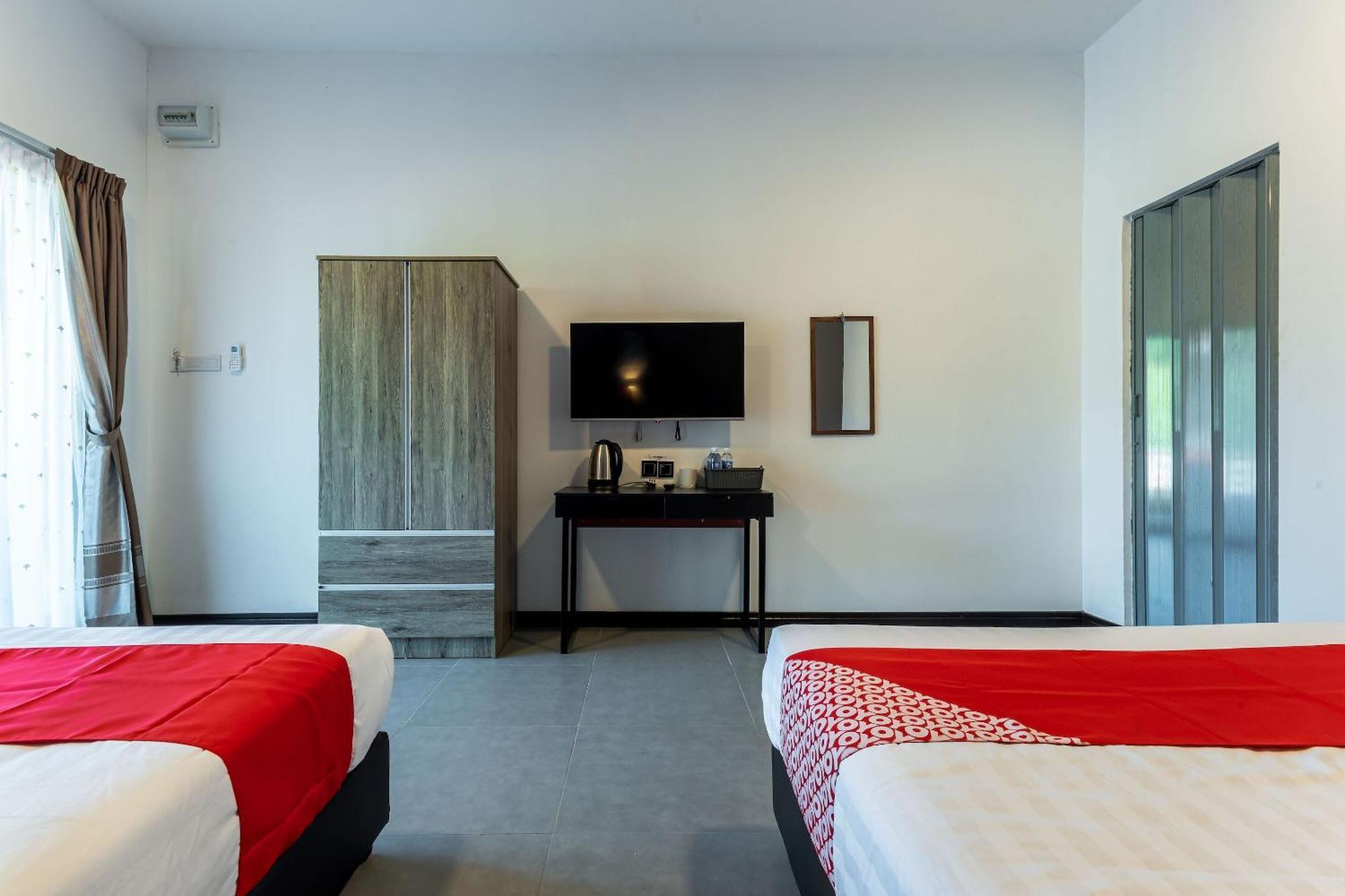 Oyo 90149 Pua Family Semporna Hotel Ngoại thất bức ảnh