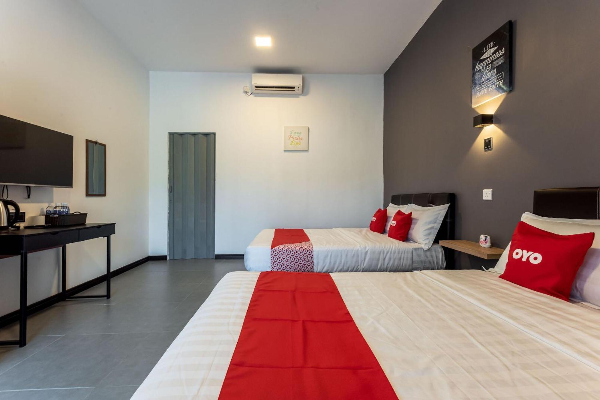 Oyo 90149 Pua Family Semporna Hotel Ngoại thất bức ảnh