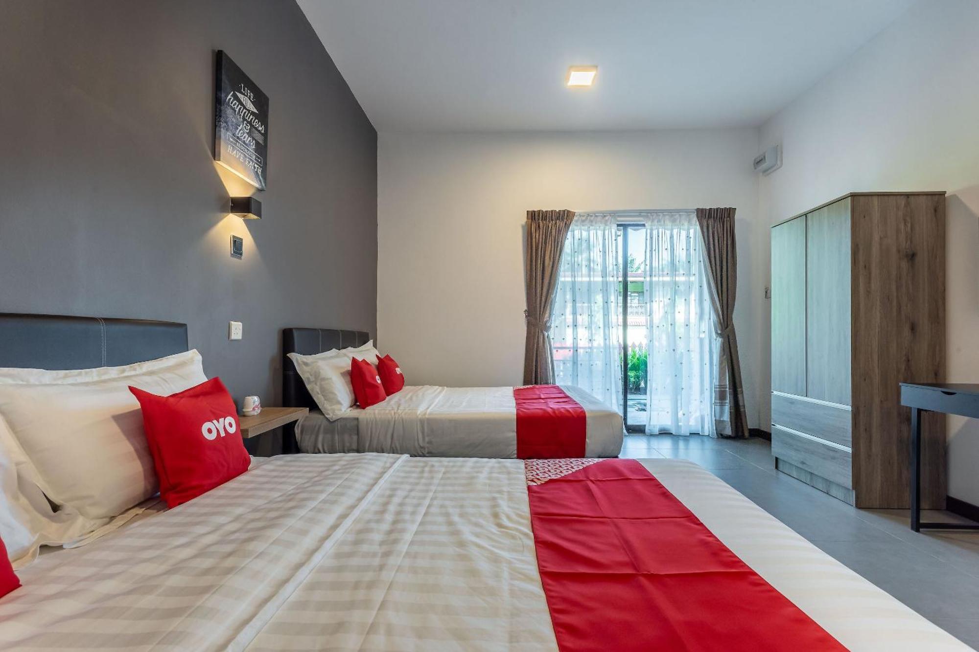 Oyo 90149 Pua Family Semporna Hotel Ngoại thất bức ảnh