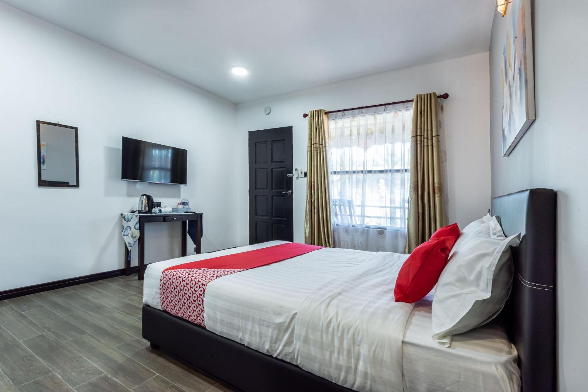 Oyo 90149 Pua Family Semporna Hotel Ngoại thất bức ảnh